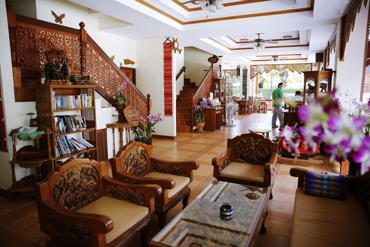 Hotel Interior 11 of 65