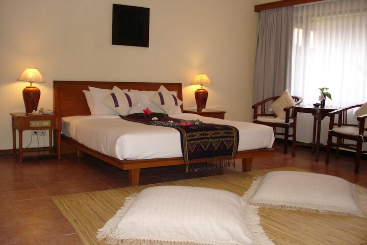 Room 4 of 26