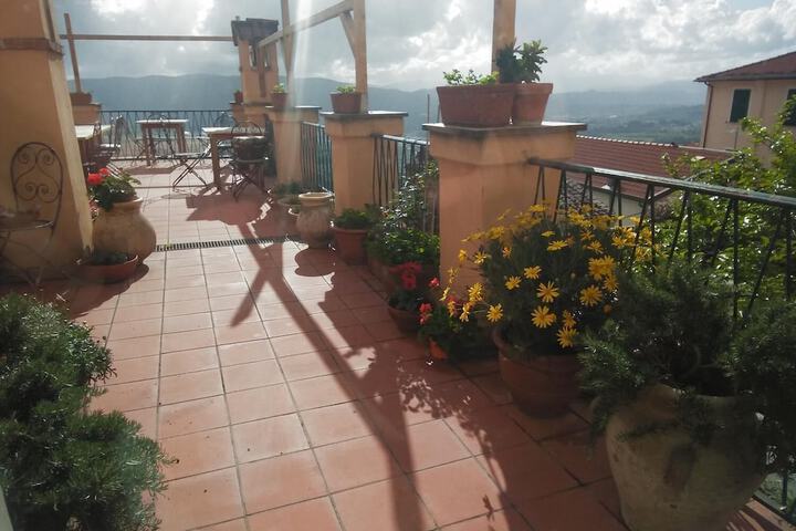 Terrace/Patio 33 of 65