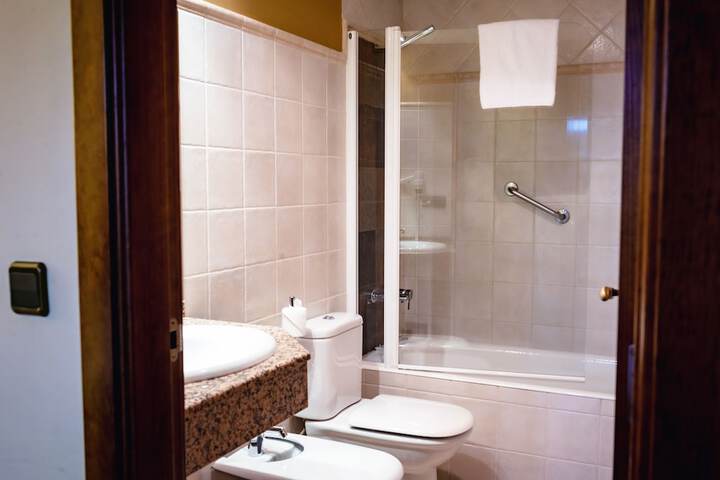 Clean Restrooms