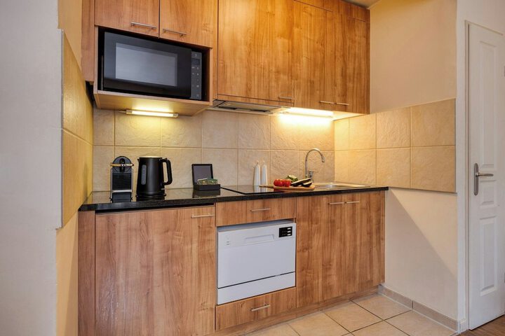 Private kitchenette