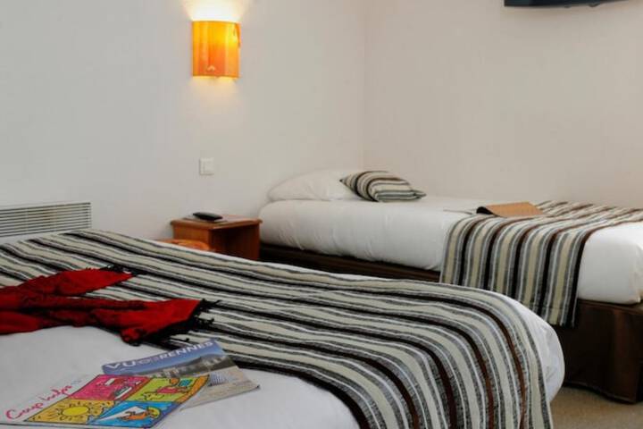 Room 21 of 46