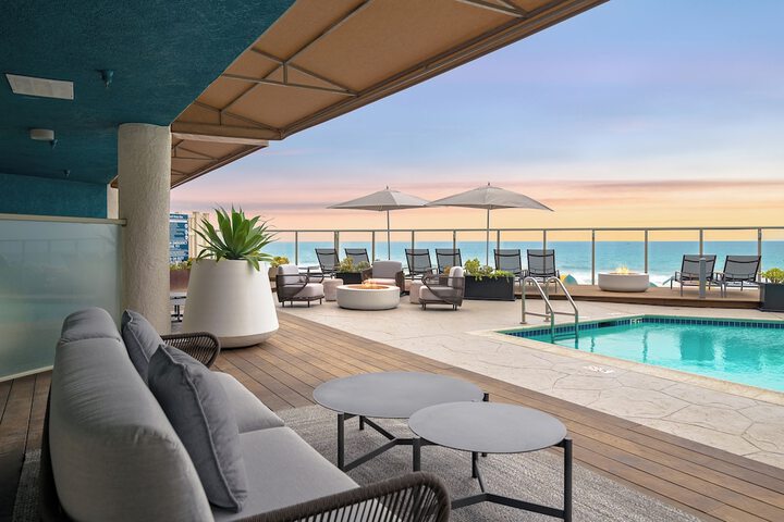 Sundeck