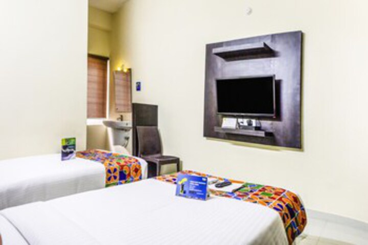 Room 10 of 19