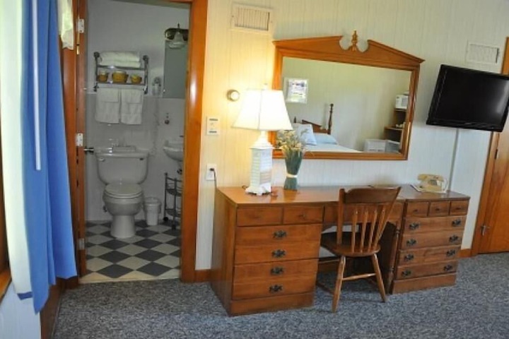 Room 19 of 167