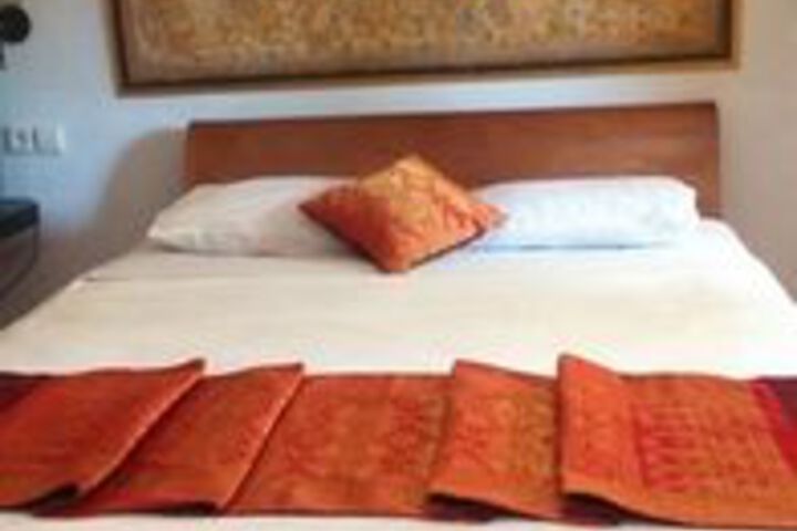 Room 52 of 110
