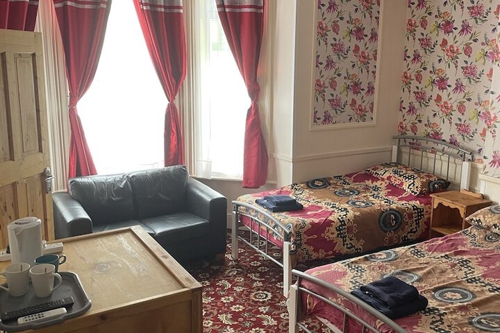 Room 14 of 34