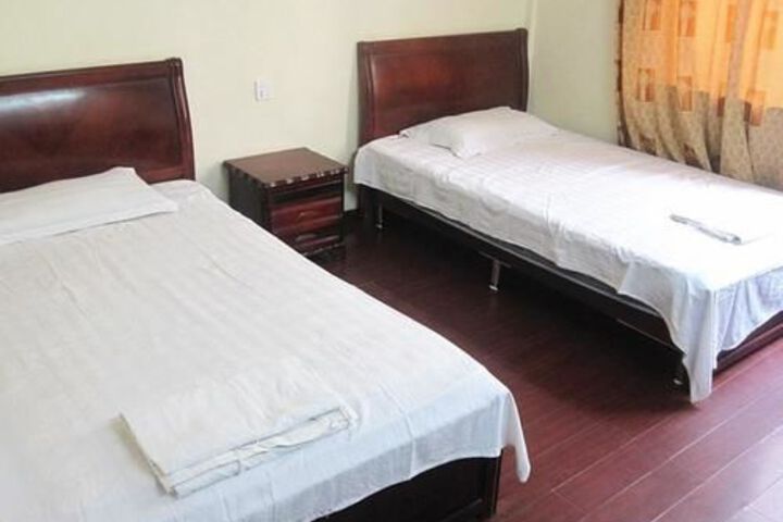 Room 2 of 15