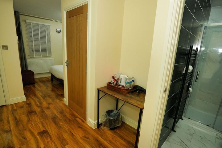 Room 74 of 121