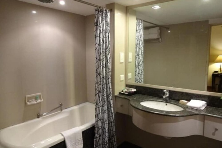 Room 35 of 56