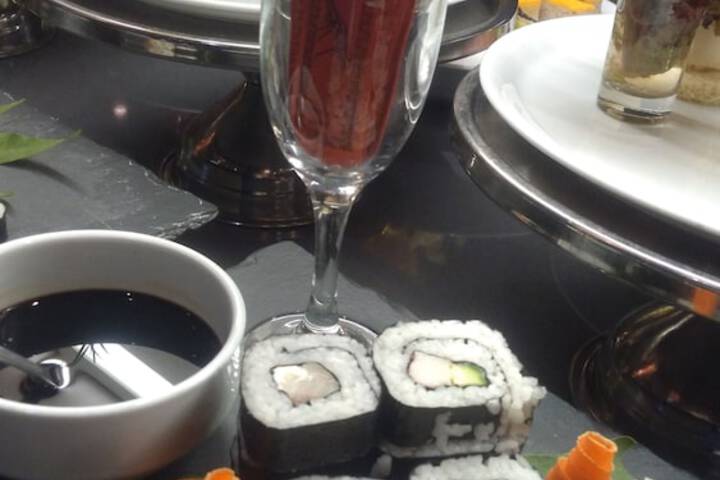 Dining 28 of 38