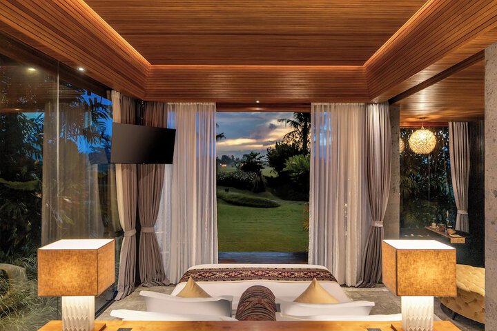 Room 20 of 189