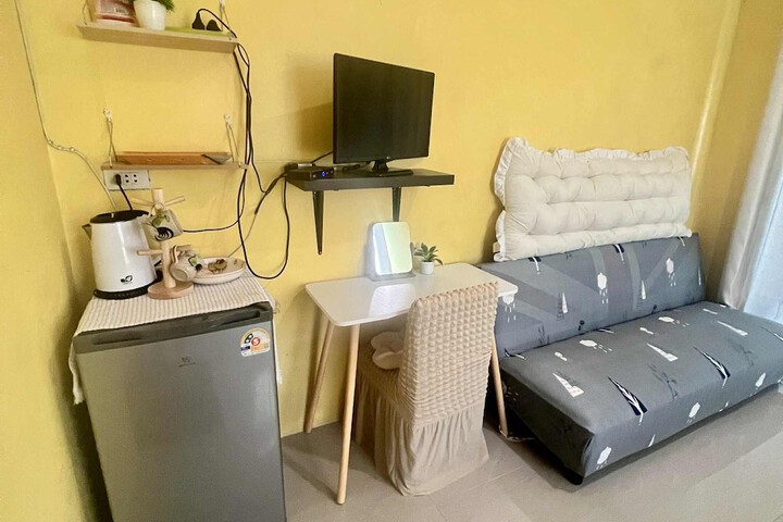 Room 25 of 100