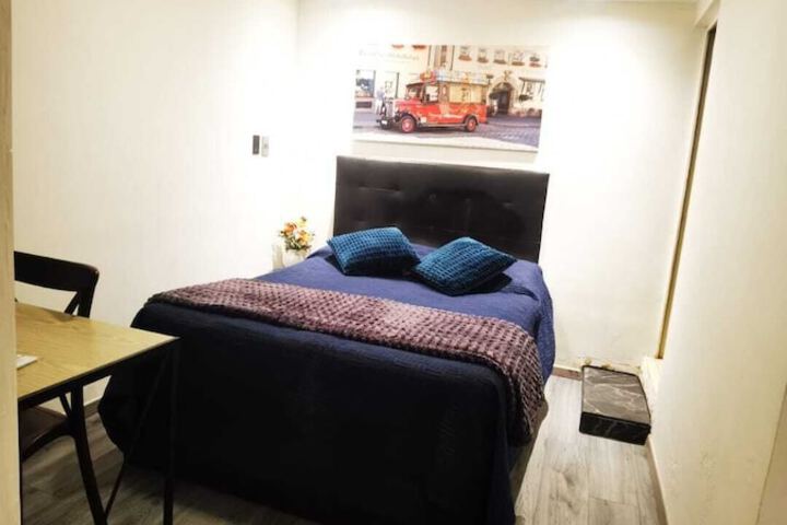 Room 25 of 51