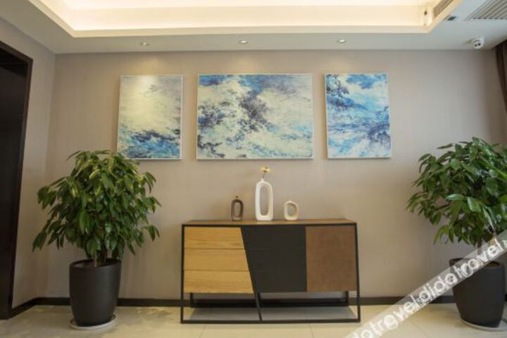 Hotel Interior 8 of 13