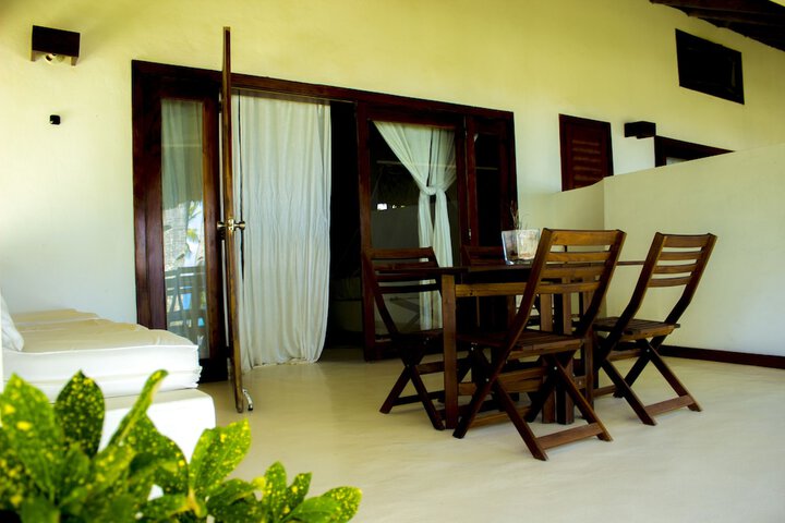 Room 4 of 36