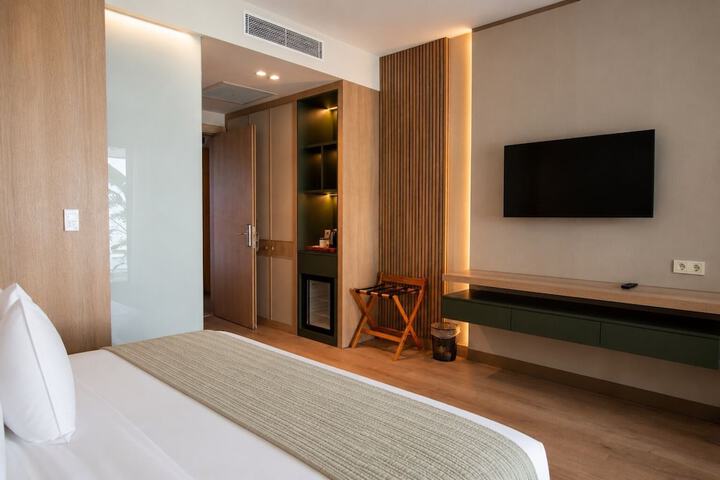 Room 25 of 71
