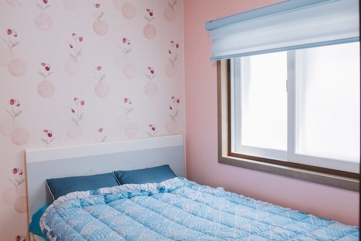 Room 9 of 95