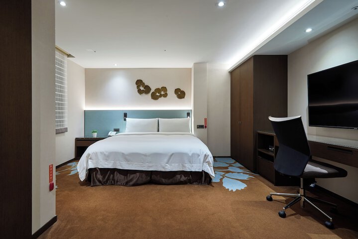 Room 60 of 121