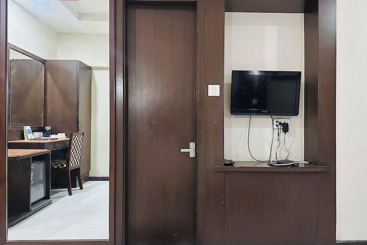 Room 40 of 134