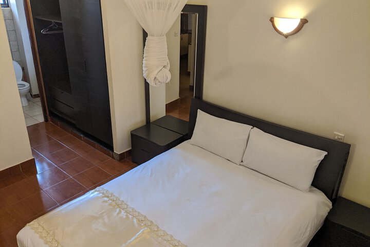 Room 10 of 71