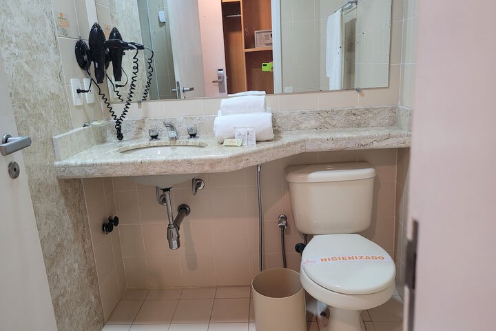 Clean Restrooms