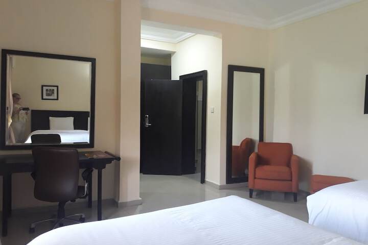 Room 7 of 62