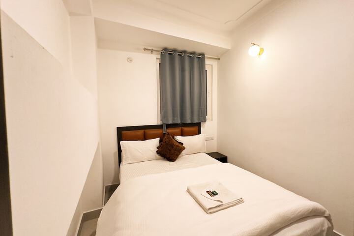 Room 21 of 83