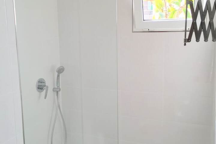 Room 14 of 23