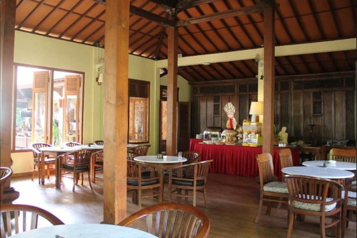 Restaurants
