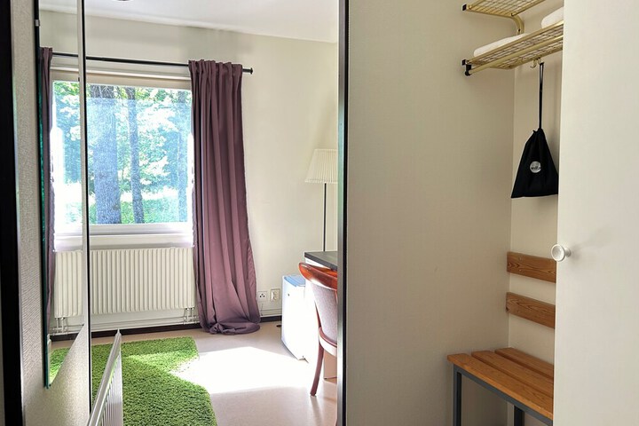 Room 30 of 84