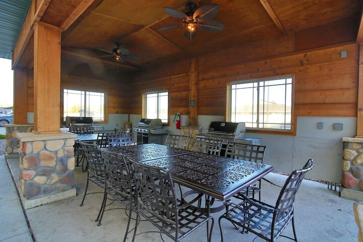 BBQ/picnic area