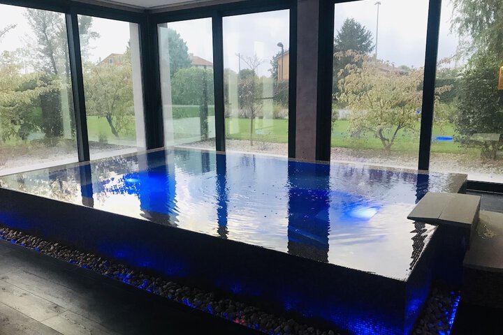 Pool 36 of 75
