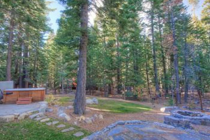 Property Grounds 34 of 36