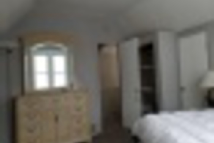 Room 39 of 132