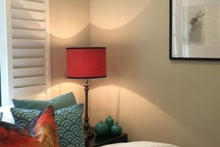 Room 13 of 26