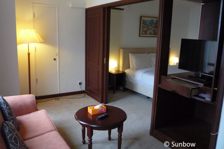Room 16 of 87