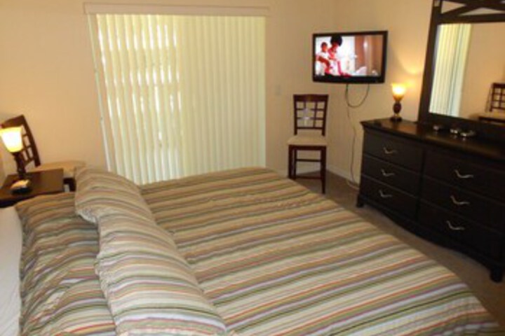 Room 33 of 45