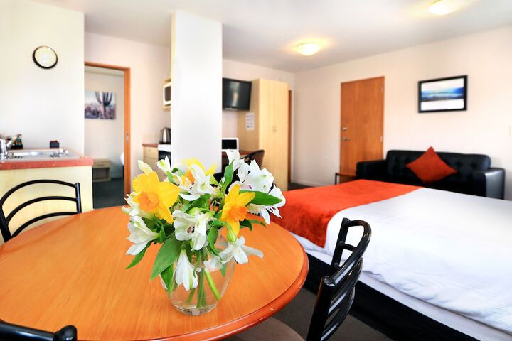 Room 8 of 26