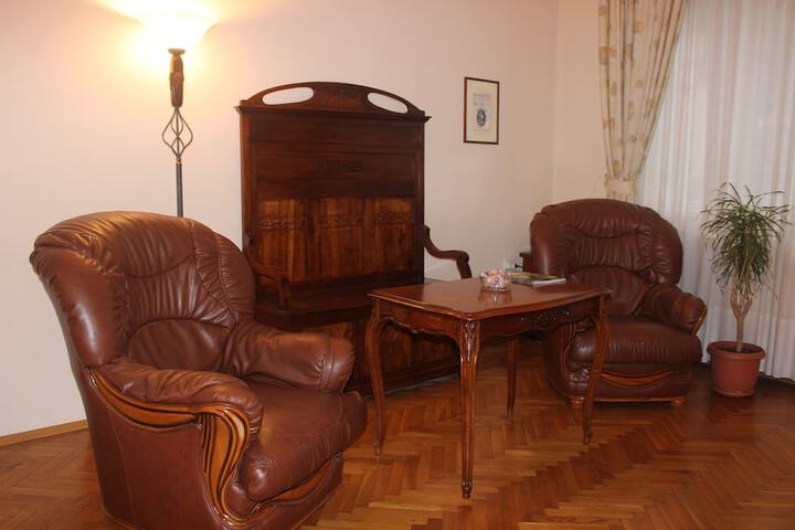 Lobby Entry