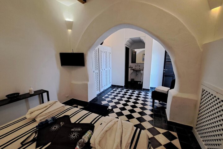 Room 25 of 116