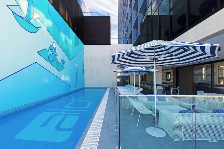 Pool 52 of 115