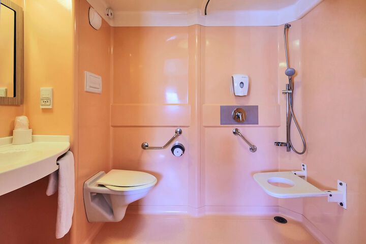 Clean Restrooms