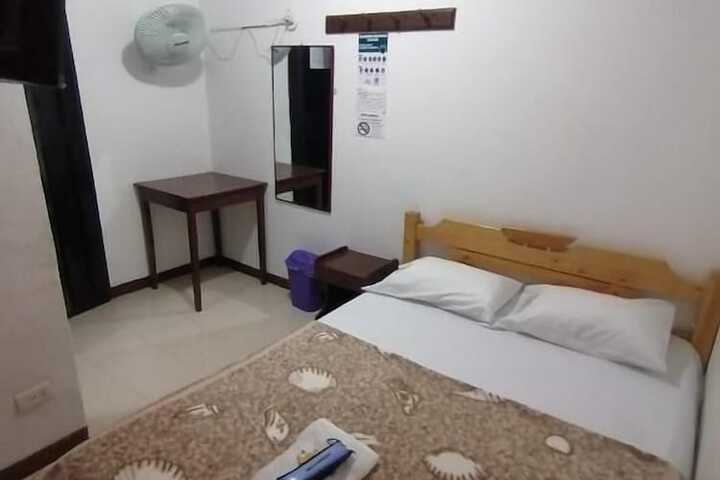 Room 16 of 46
