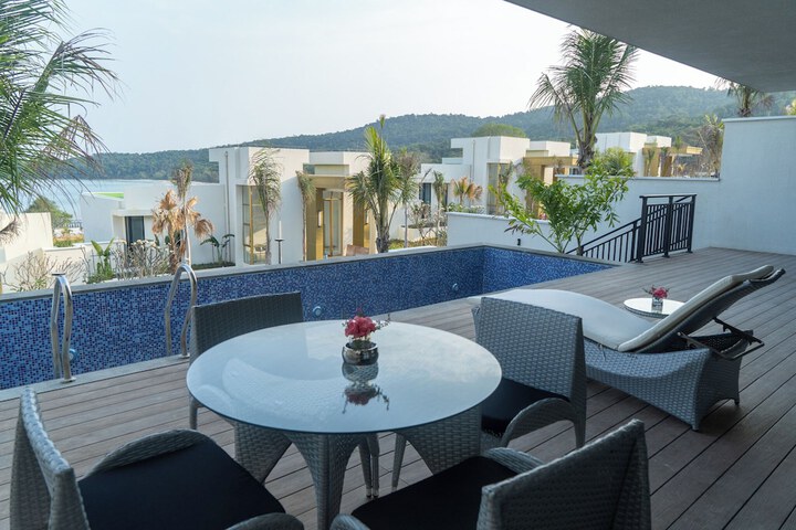 Terrace/Patio 55 of 163