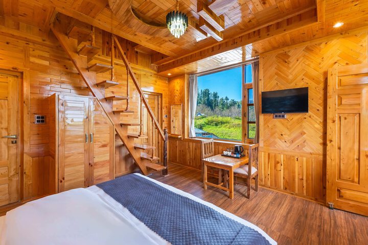 Room 14 of 53