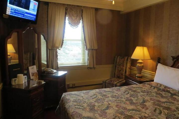 The Athabasca Hotel