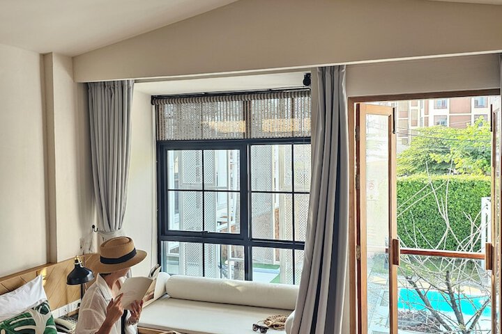 Room 50 of 158