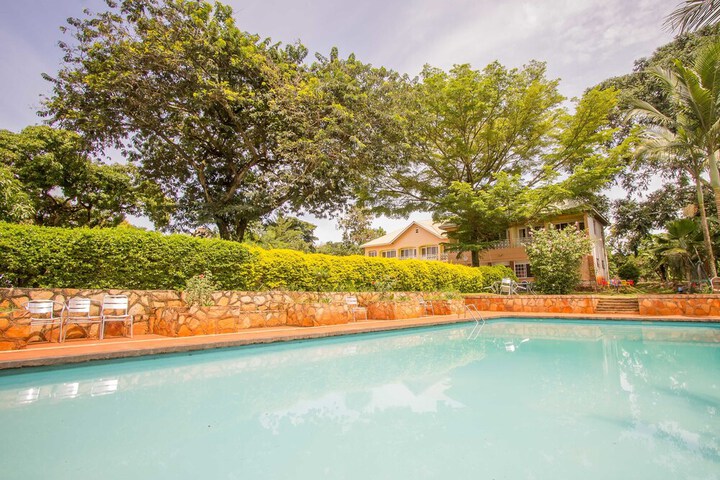 Pool 57 of 69