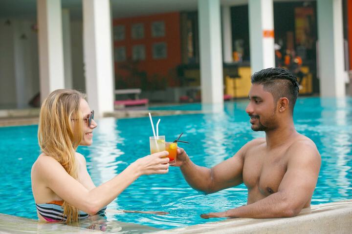 Pool Hotel